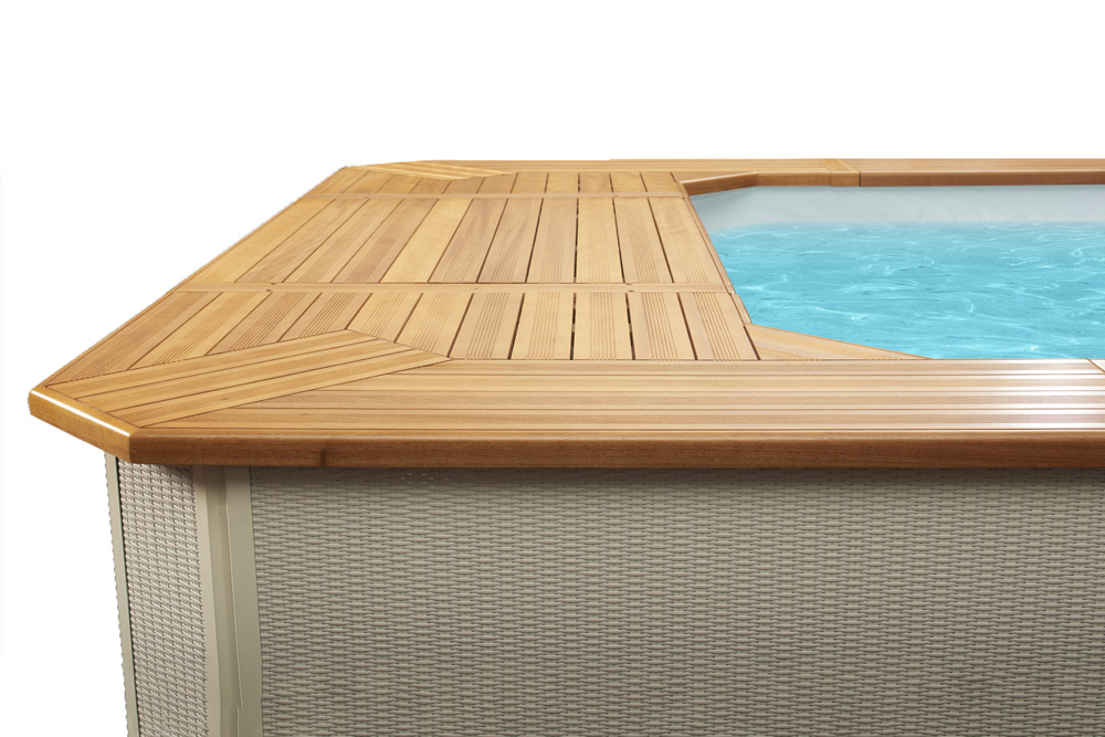Dettaglio piscina fuori terra MsPiscine con bordo in legno